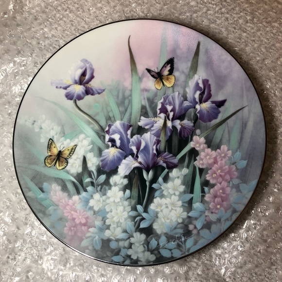 Jewels of the Flowers Complete Set 8 Porcelain w/ Platinum Rim by E. Knowles - Picture 9 of 17